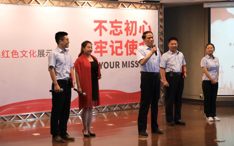陕鼓集团综合能源事业部党支部表演的节目接地气，受好评.jpg